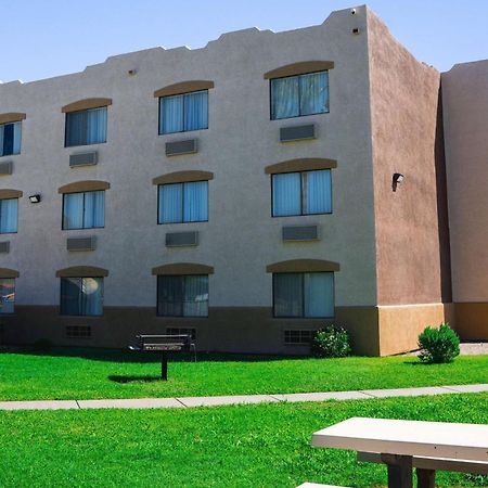 Super 8 By Wyndham Yuma Hotel Luaran gambar