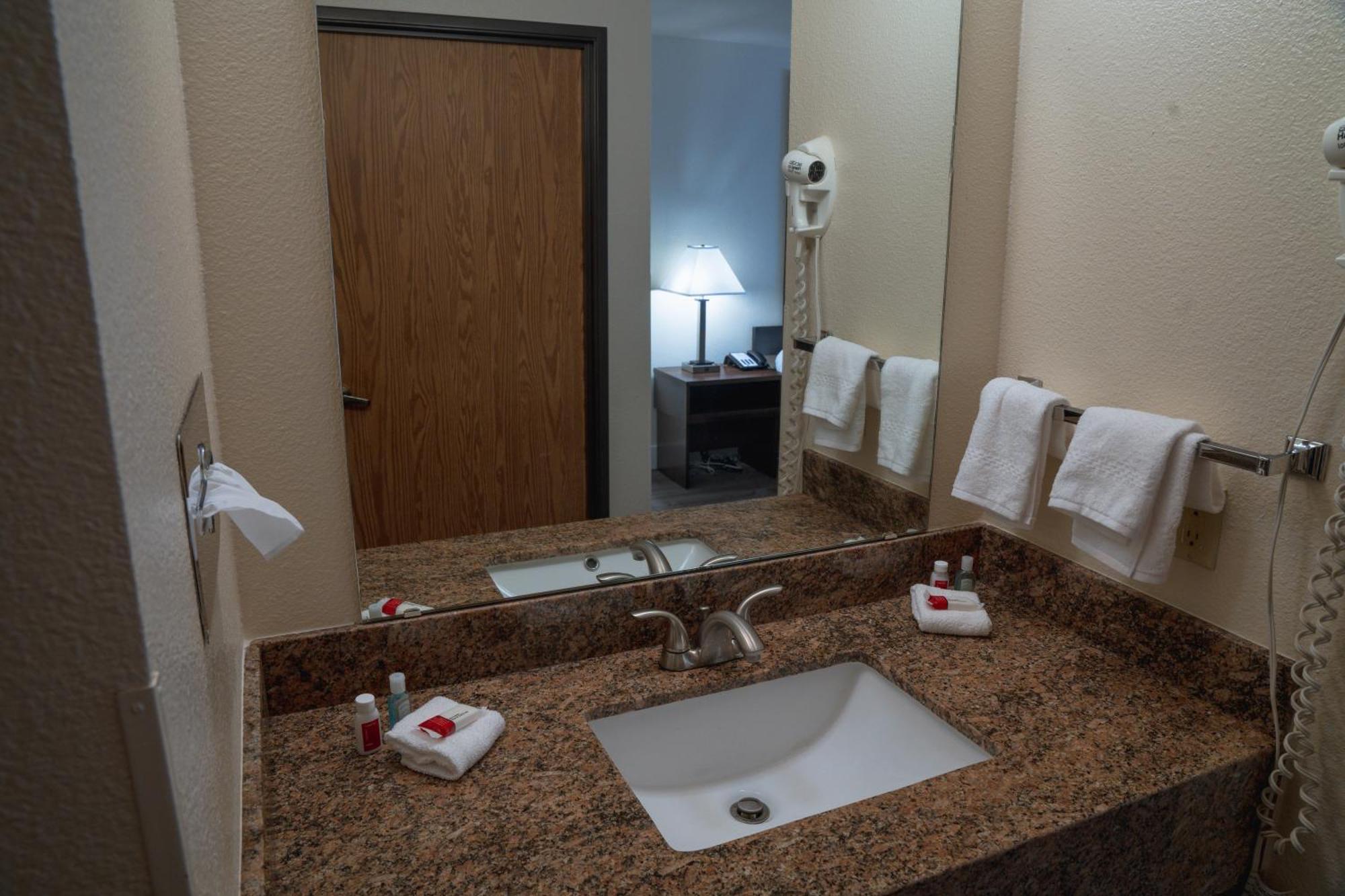 Super 8 By Wyndham Yuma Hotel Luaran gambar