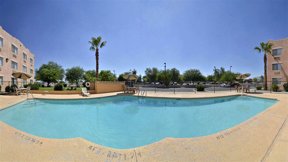 Super 8 By Wyndham Yuma Hotel Luaran gambar